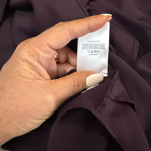 Express Elegant Dark Purple Twist front Women's blouse size large - Picture 10 of 10